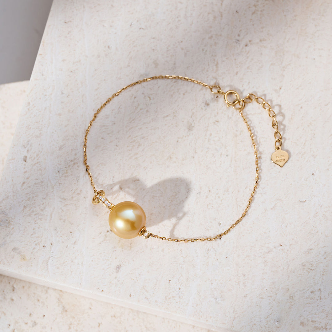 สร้อยข้อมือไข่มุกทะเลใต้สีทองแท้ 18K KB00065