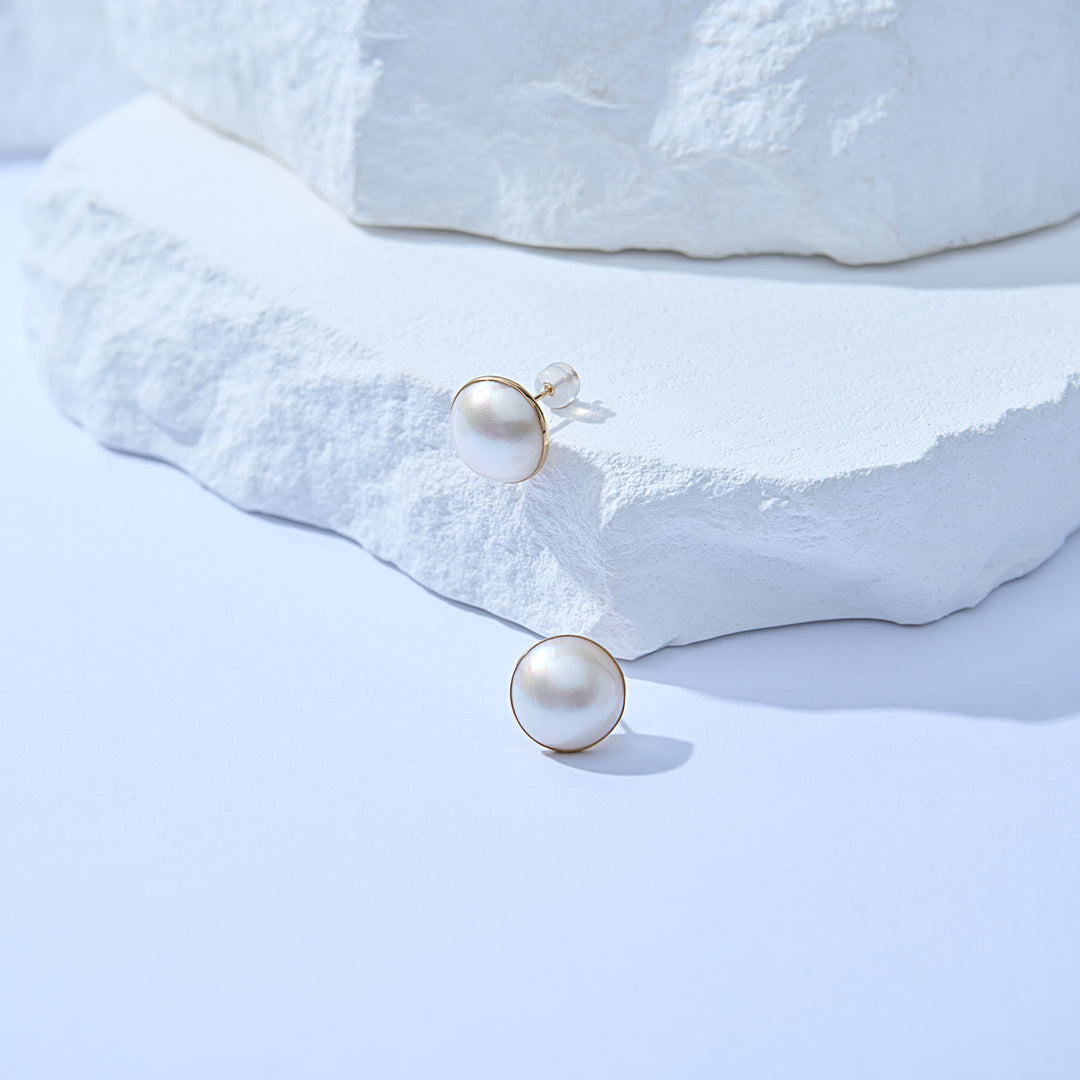 18K Gold Mabe Pearl Earrings KE00024 | DOME - PEARLY LUSTRE
