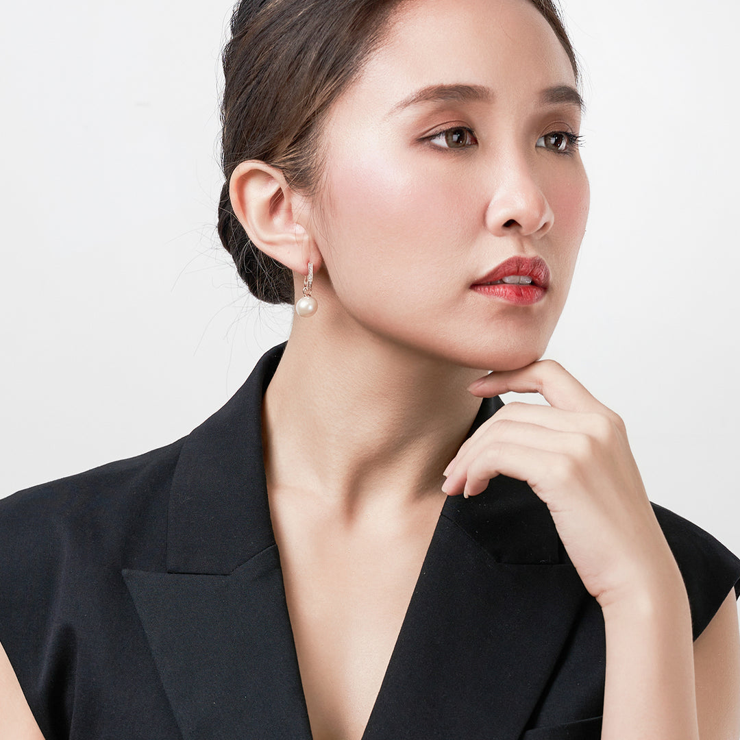 18K Solid Gold Edison Pearl Earrings KE00148 | Elegant - PEARLY LUSTRE
