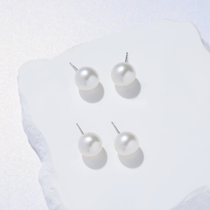 18K Gold Top Grade Akoya HANADAMA Pearl Stud Earrings  KE00212 - PEARLY LUSTRE