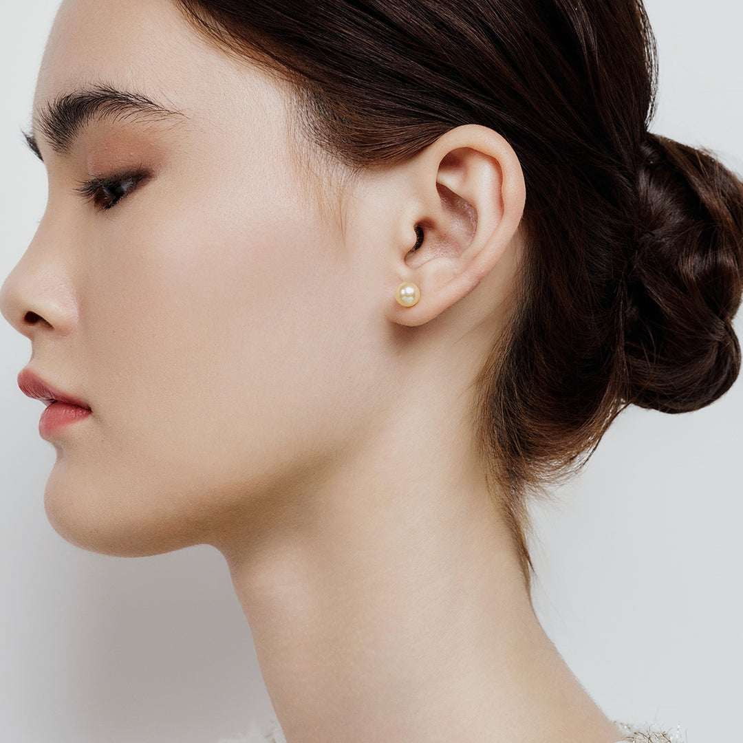 18K Gold Akoya Golden Pearl Stud Earrings KE00217 - PEARLY LUSTRE