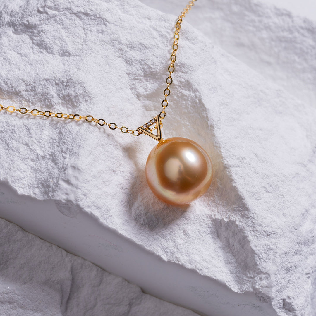 18k Gold South Sea Golden Pearl Necklace KN00127 - PEARLY LUSTRE