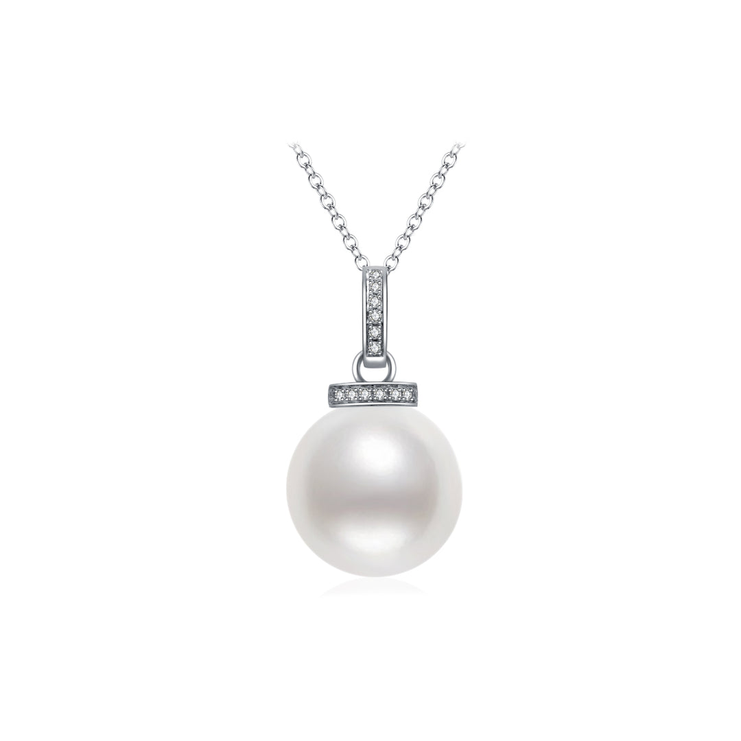 18K Solid Gold Diamond Saltwater Pearl Necklace KN00140 - PEARLY LUSTRE
