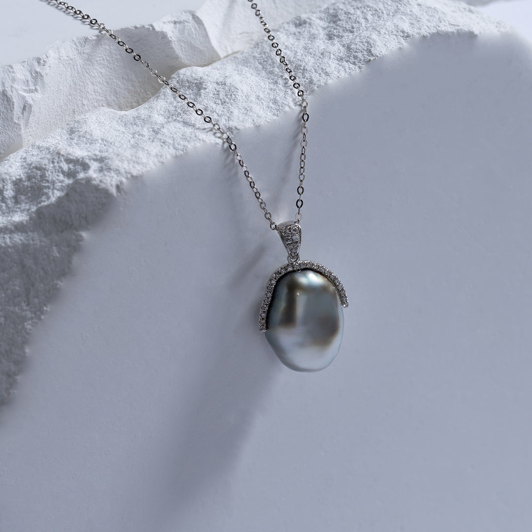 18k Solid Gold Diamond Tahitian Keshi Pearl Necklace KN00143 - PEARLY LUSTRE