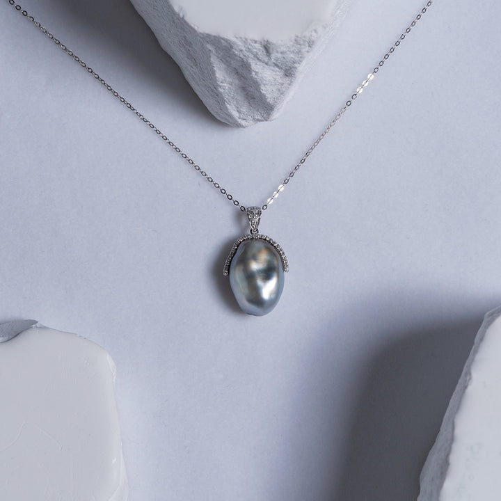 18k Solid Gold Diamond Tahitian Keshi Pearl Necklace KN00143 - PEARLY LUSTRE