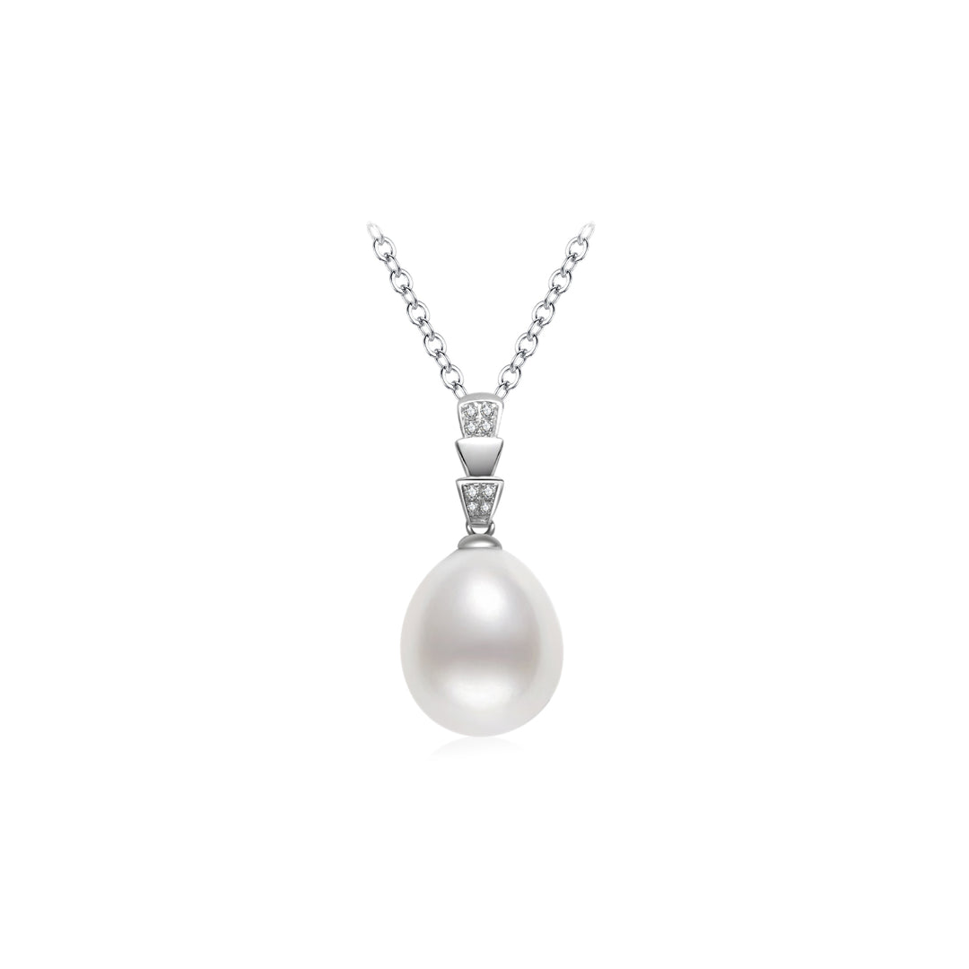 18K Solid Gold Diamond Saltwater Pearl Necklace KN00199 - PEARLY LUSTRE