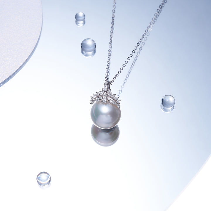 18K Solid Gold Diamond Australian White Saltwater Pearl Necklace KN00217 - PEARLY LUSTRE