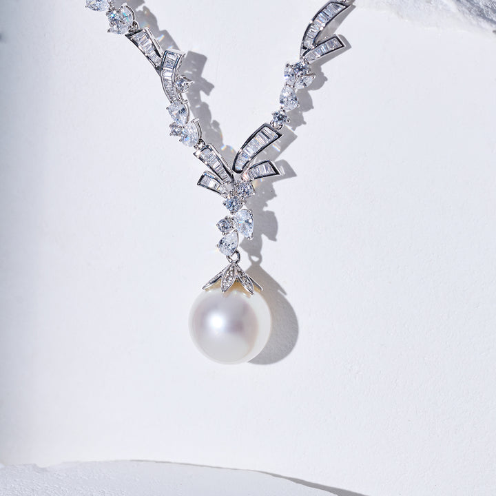 18K Solid Gold Australian White South Sea Pearl Necklace KN00274