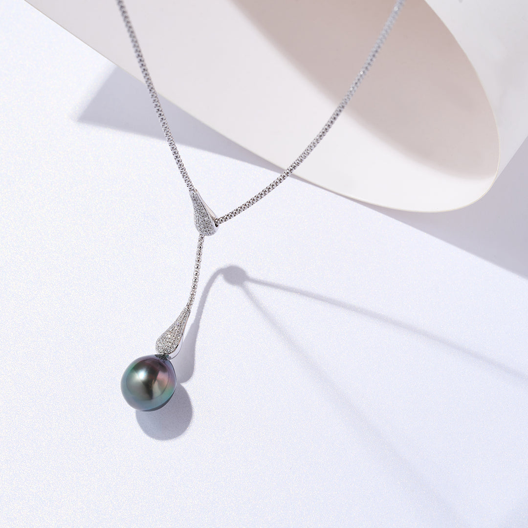 18k Solid Gold Diamond Tahitian Pearl Necklace KN00281 - PEARLY LUSTRE