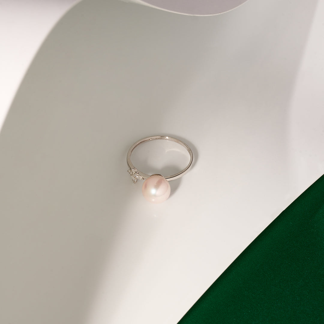 18K Solid Gold Diamond Akoya Hanadama Pearl Ring KR00115 - PEARLY LUSTRE