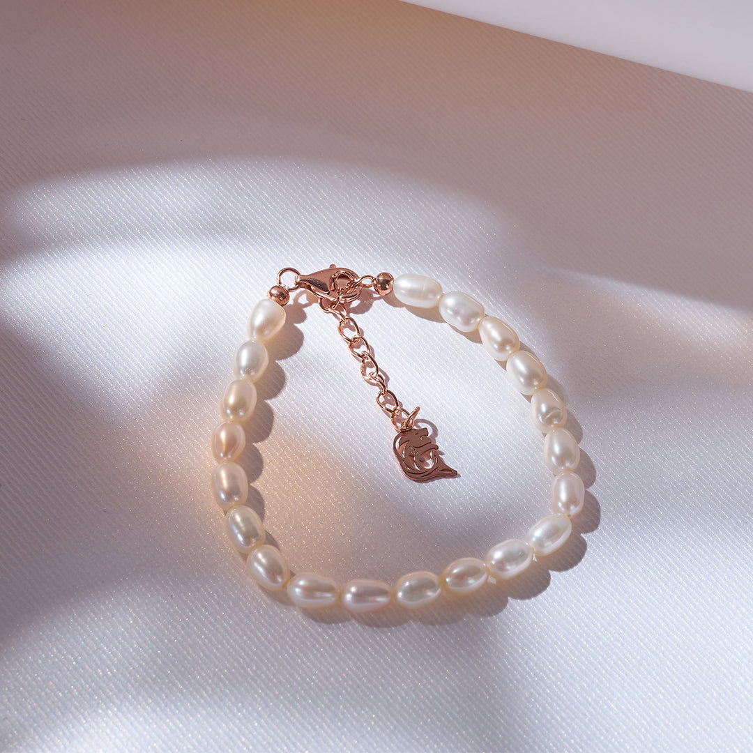 New Yorker Freshwater Pearl Bracelet WB00155 - PEARLY LUSTRE