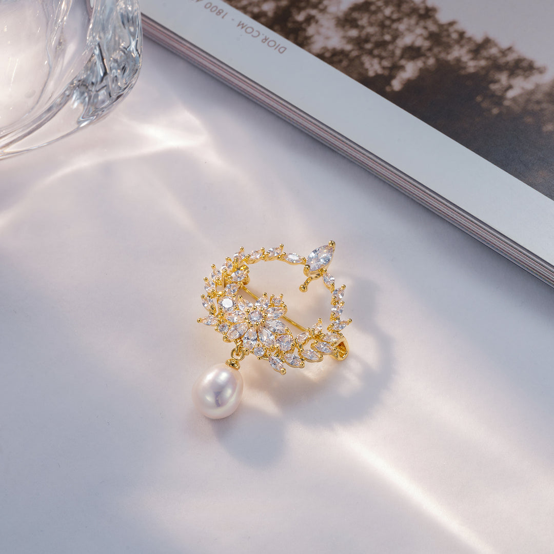 Elegant Freshwater Pearl Brooch WC00037 | GARDENS - PEARLY LUSTRE