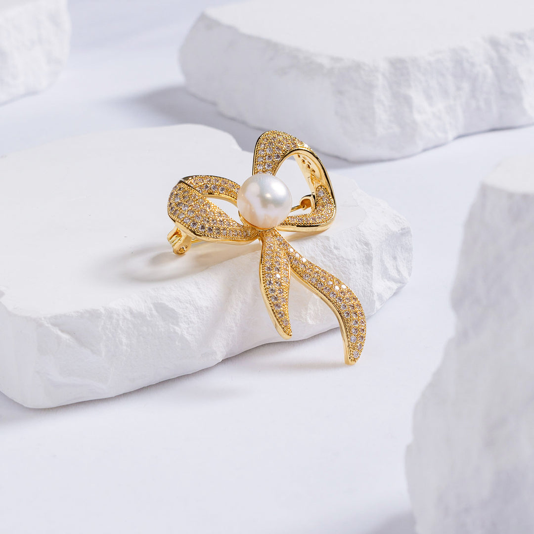 Passion for Life Freshwater Pearl Brooch WC00055 - PEARLY LUSTRE