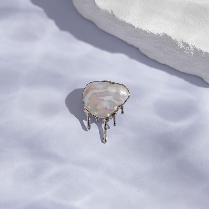 Top Grade  Baroque Freshwater Pearl Brooch WC00061 | FLUID - PEARLY LUSTRE