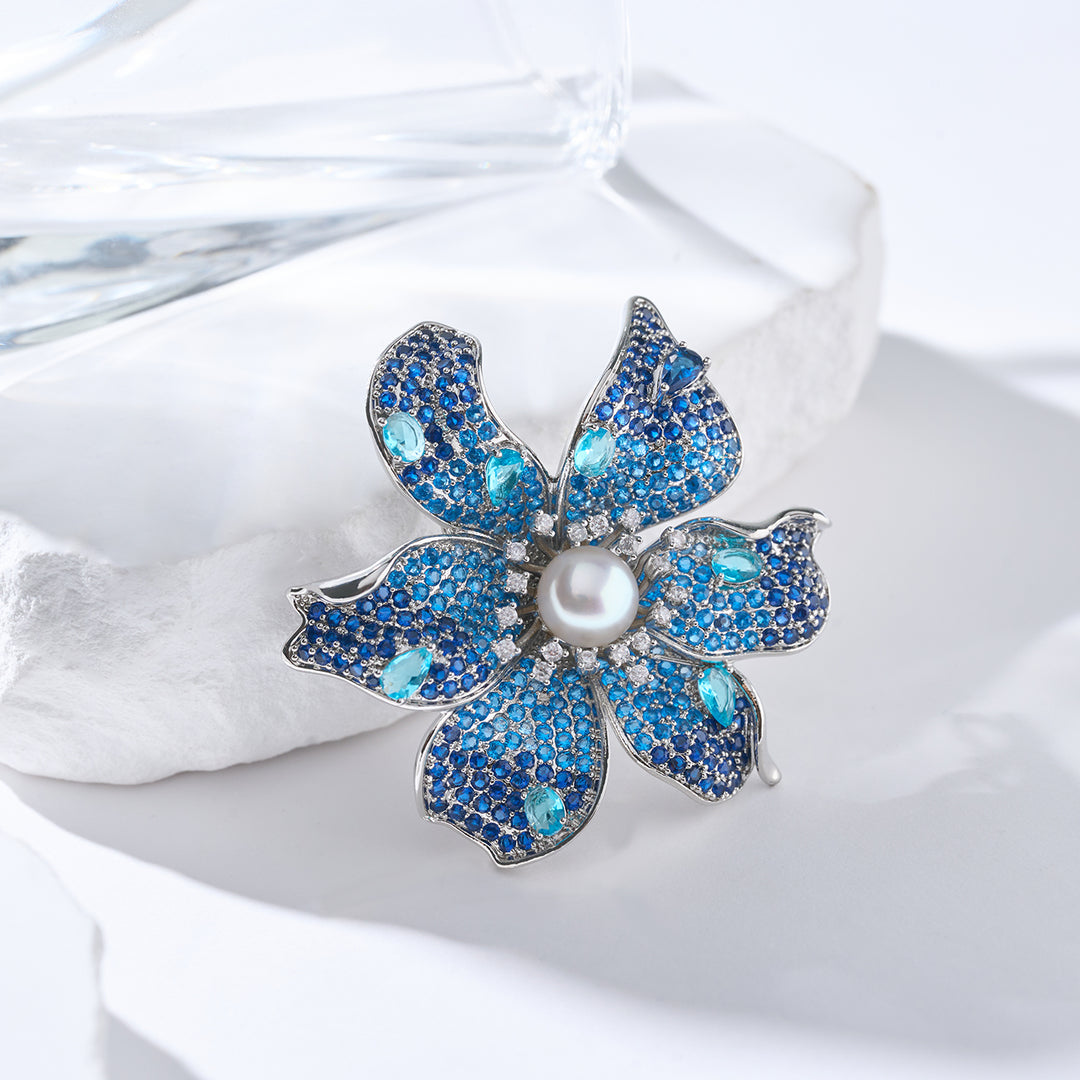 Elegant Freshwater Pearl Brooch WC00072 - PEARLY LUSTRE