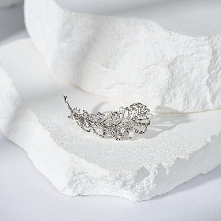 Top Grade Freshwater Pearl Brooch WC00077| FEATHER - PEARLY LUSTRE