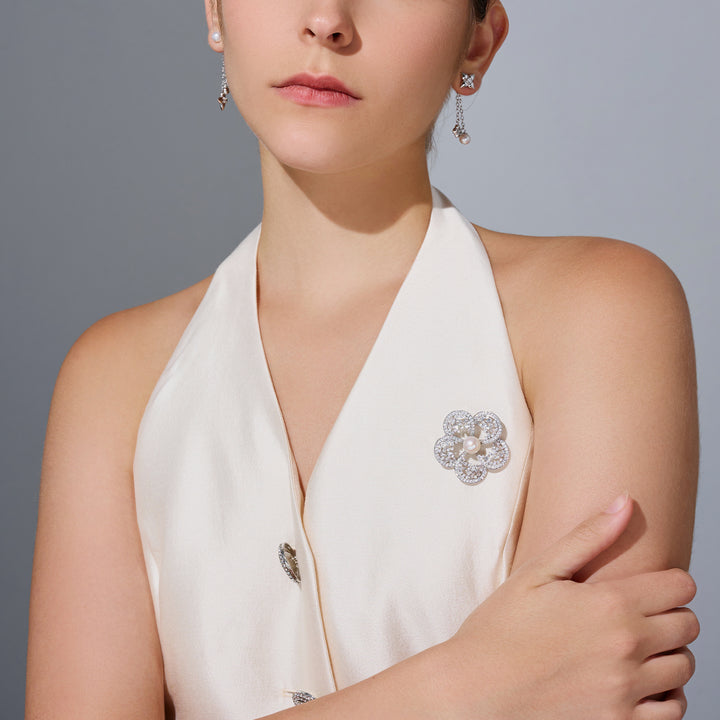 Elegant Freshwater Pearl Brooch WC00093 - PEARLY LUSTRE