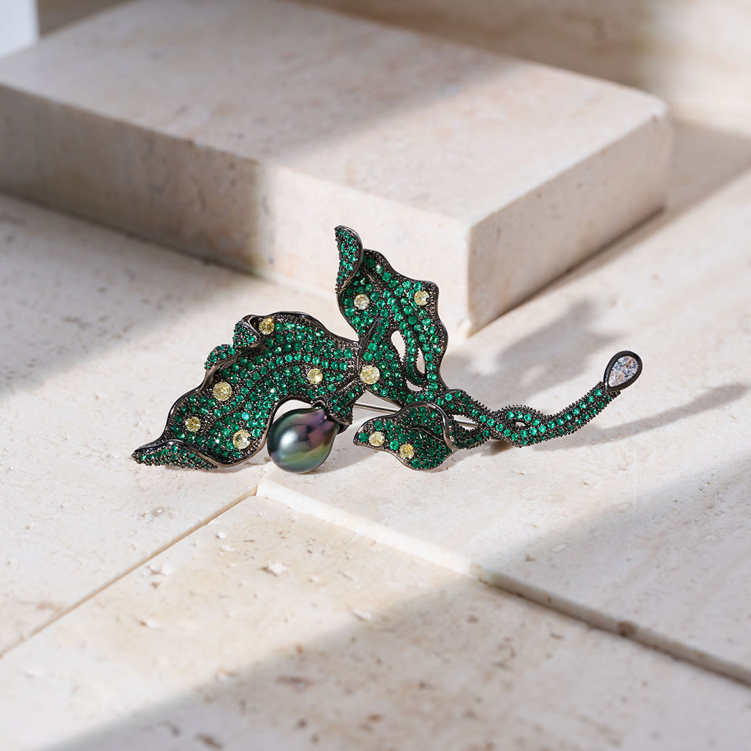 Tahitian Baroque Pearl Brooch WC00099 - PEARLY LUSTRE