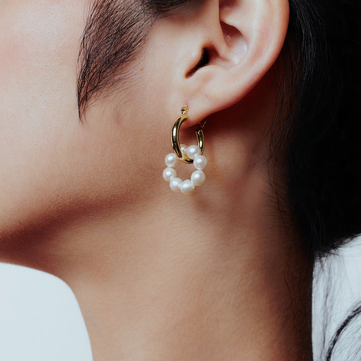 18K Solid Gold New Yorker Freshwater Pearl Earrings KE00034 - PEARLY LUSTRE