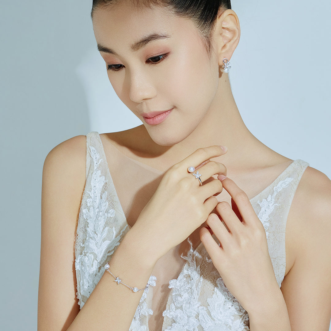 Freshwater Pearl Earrings WE00259 | RIBBON - PEARLY LUSTRE