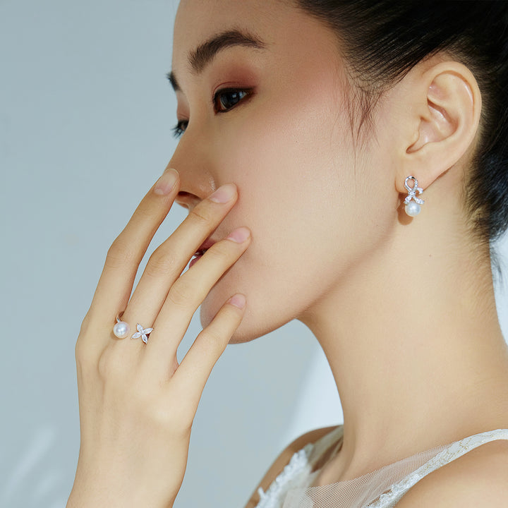 Freshwater Pearl Earrings WE00259 | RIBBON - PEARLY LUSTRE