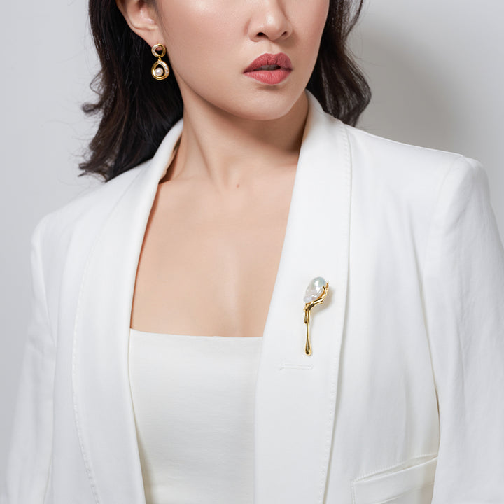 Elegant Freshwater Pearl Earrings WE00584 - PEARLY LUSTRE