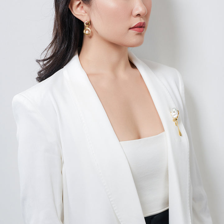 Elegant Freshwater Pearl Earrings WE00584 - PEARLY LUSTRE