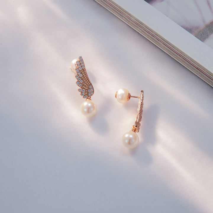 New Yorker Freshwater Pearl Earrings WE00630 - PEARLY LUSTRE