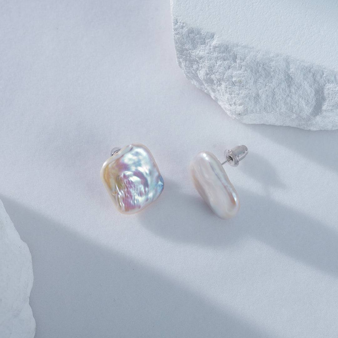 Baroque Pearl Stud Earrings WE00641 - PEARLY LUSTRE