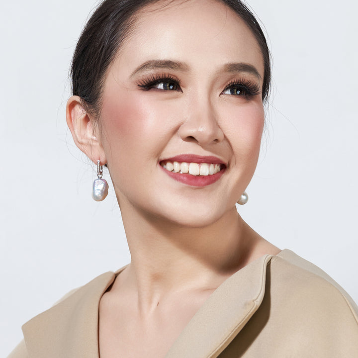 New Yorker Freshwater Baroque Pearl Earrings WE00709 - PEARLY LUSTRE