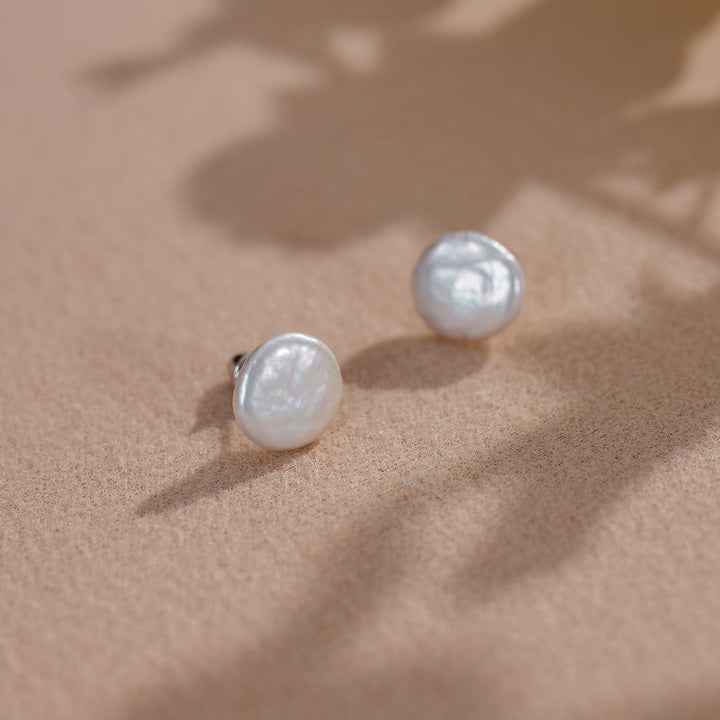 Freshwater Circle Keshi Pearl Stud Earrings WE00774 | Stone - PEARLY LUSTRE