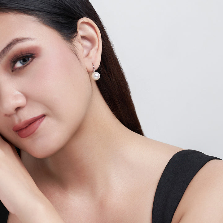 Edison Round Pearl Earrings WE00781 - PEARLY LUSTRE