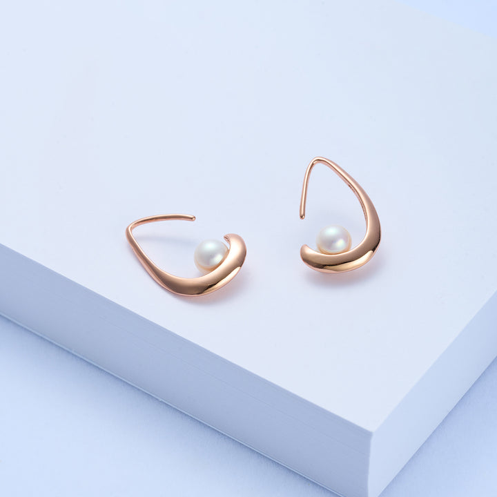 New Yorker Freshwater Pearl Earrings WE00810 - PEARLY LUSTRE