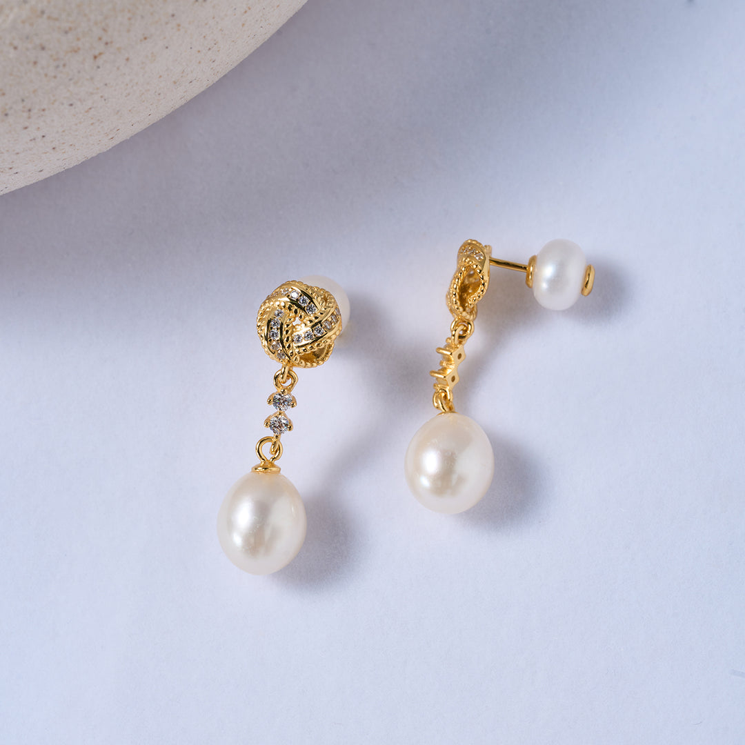 Asian Civilisations Museum Elegant Freshwater Pearl Earrings WE00845 | ACM Collection - PEARLY LUSTRE
