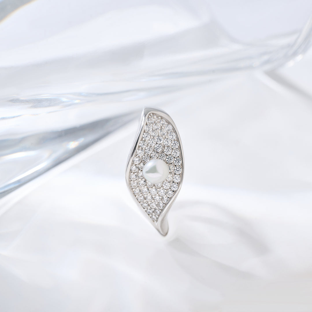 Top grade Freshwater Pearl Earring Cuff WE00872 - PEARLY LUSTRE