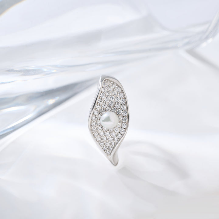 Top grade Freshwater Pearl Earring Cuff WE00872 - PEARLY LUSTRE