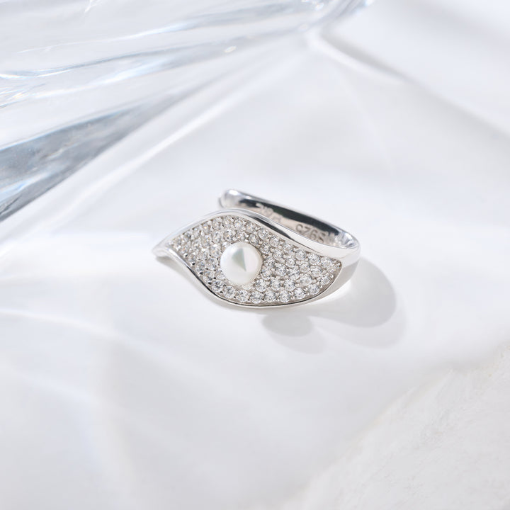 Top grade Freshwater Pearl Earring Cuff WE00872 - PEARLY LUSTRE