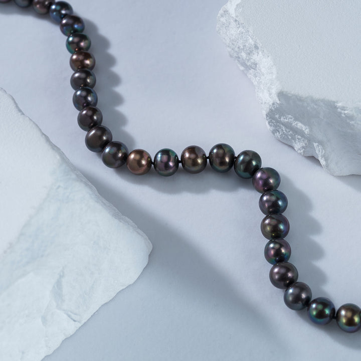 Brilliant Freshwater Black Pearl Necklace WN00546 - PEARLY LUSTRE