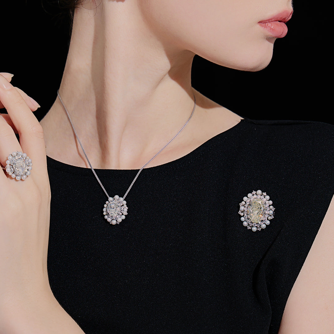 Freshwater Pearl Brooch WC00066 | CELESTE - PEARLY LUSTRE