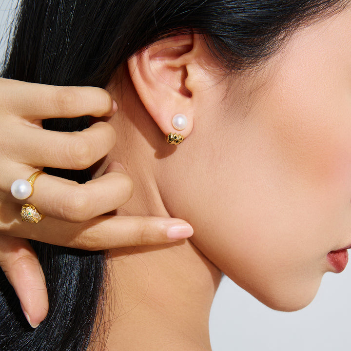 Top Lustre Freshwater Pearl Earrings WE00814 | SAFARI - PEARLY LUSTRE