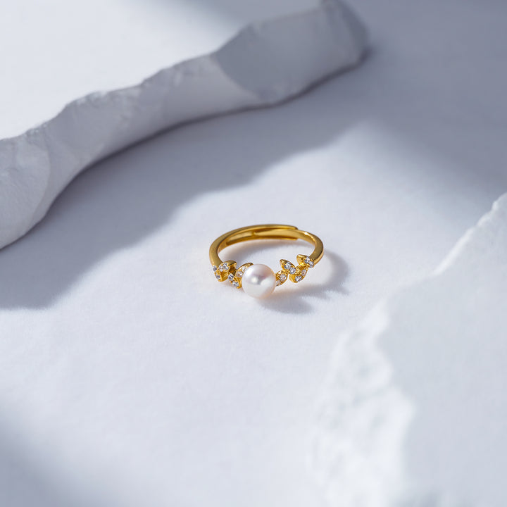Elegant Freshwater Pearl Ring WR00204 - PEARLY LUSTRE