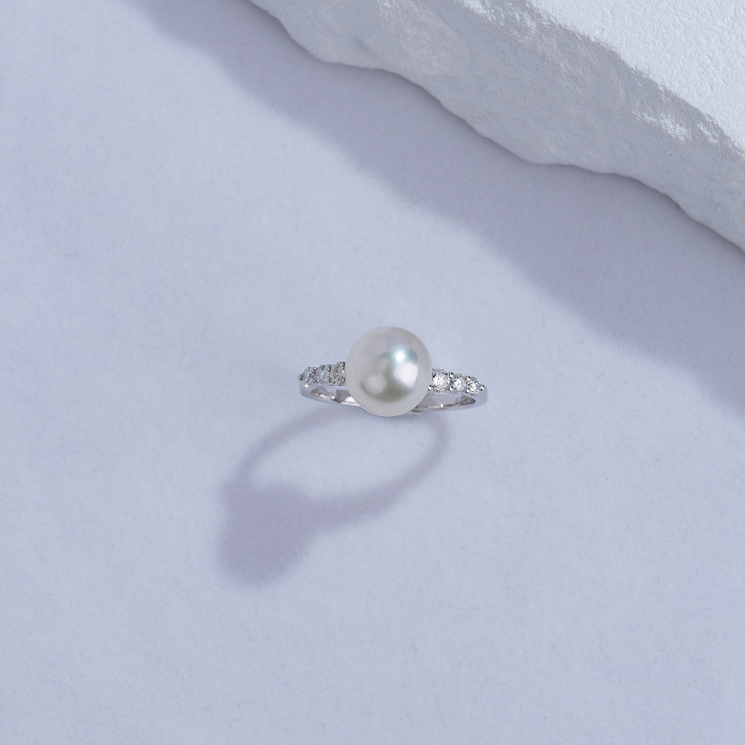 New Yorker Freshwater Pearl Ring WR00255 - PEARLY LUSTRE