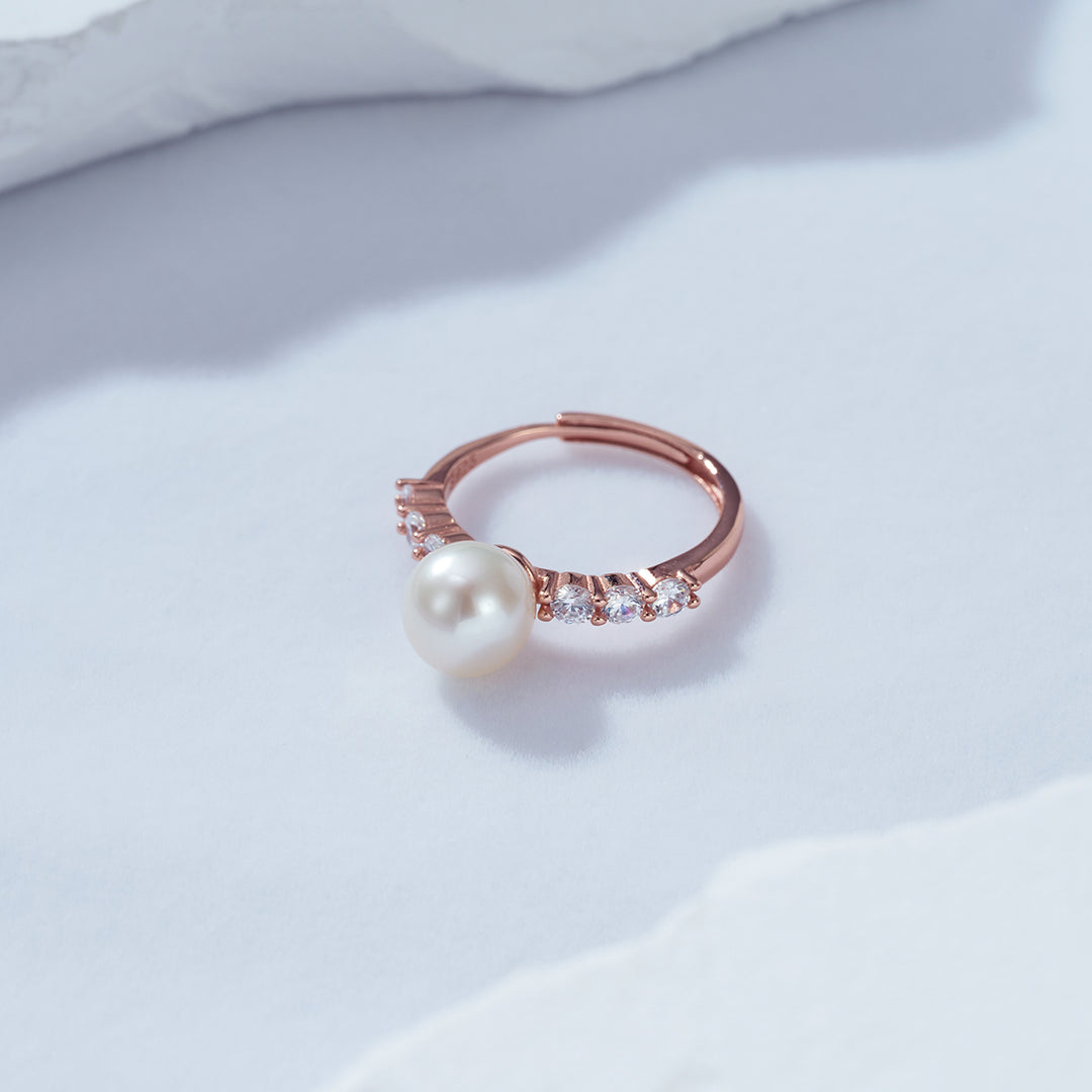 New Yorker Freshwater Pearl Ring WR00257 - PEARLY LUSTRE