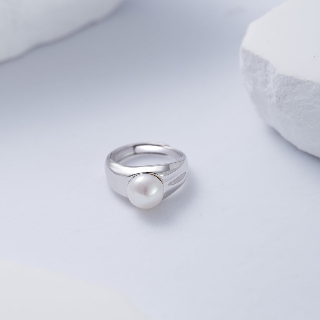 Top Grade Freshwater Pearl Ring WR00258 | FLUID - PEARLY LUSTRE