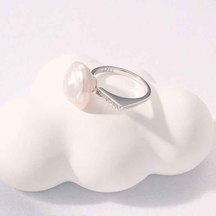 Baroque Freshwater Pearl Ring WR00300 | CLOUD - PEARLY LUSTRE