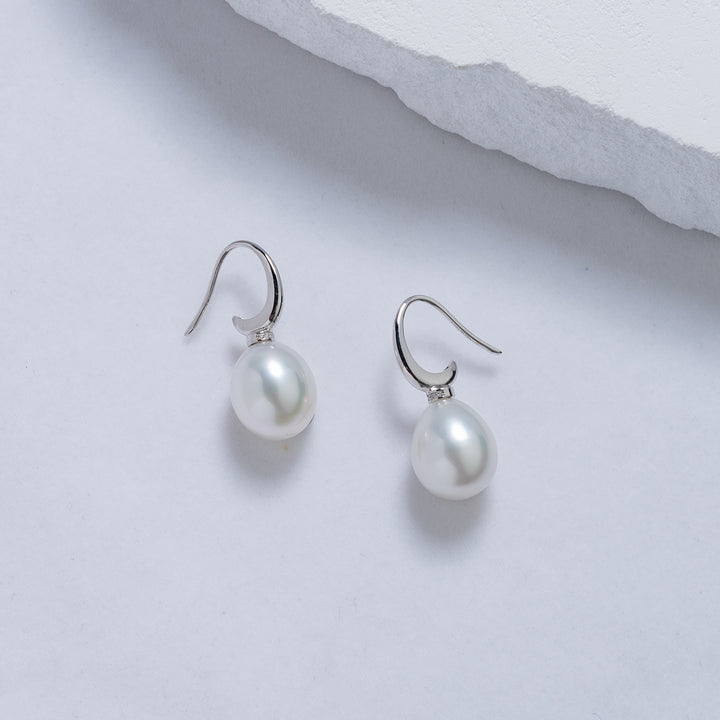 18k Solid Gold Diamond South Sea White Pearl Earrings KE00103 - PEARLY LUSTRE