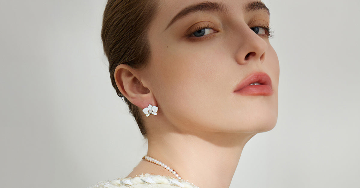 海水真珠 – PEARLY LUSTRE