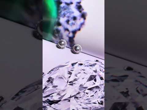 Top Lustre – boucles d'oreilles en or 18 carats, argent, perles Akoya bleues, KE00174