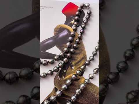 Collier de perles noires d'eau douce brillantes WN00704