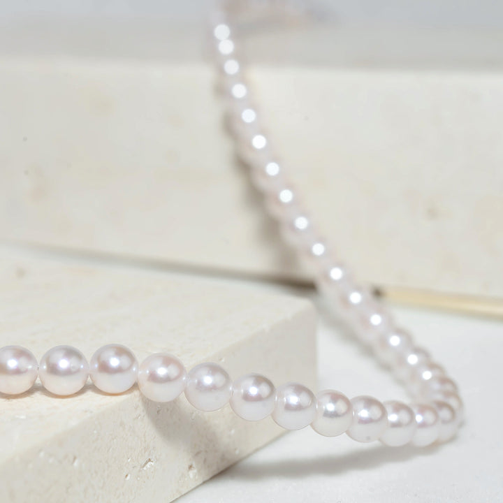 Top Grade Round Japan Akoya HANADAMA Pearl WA00019 - PEARLY LUSTRE